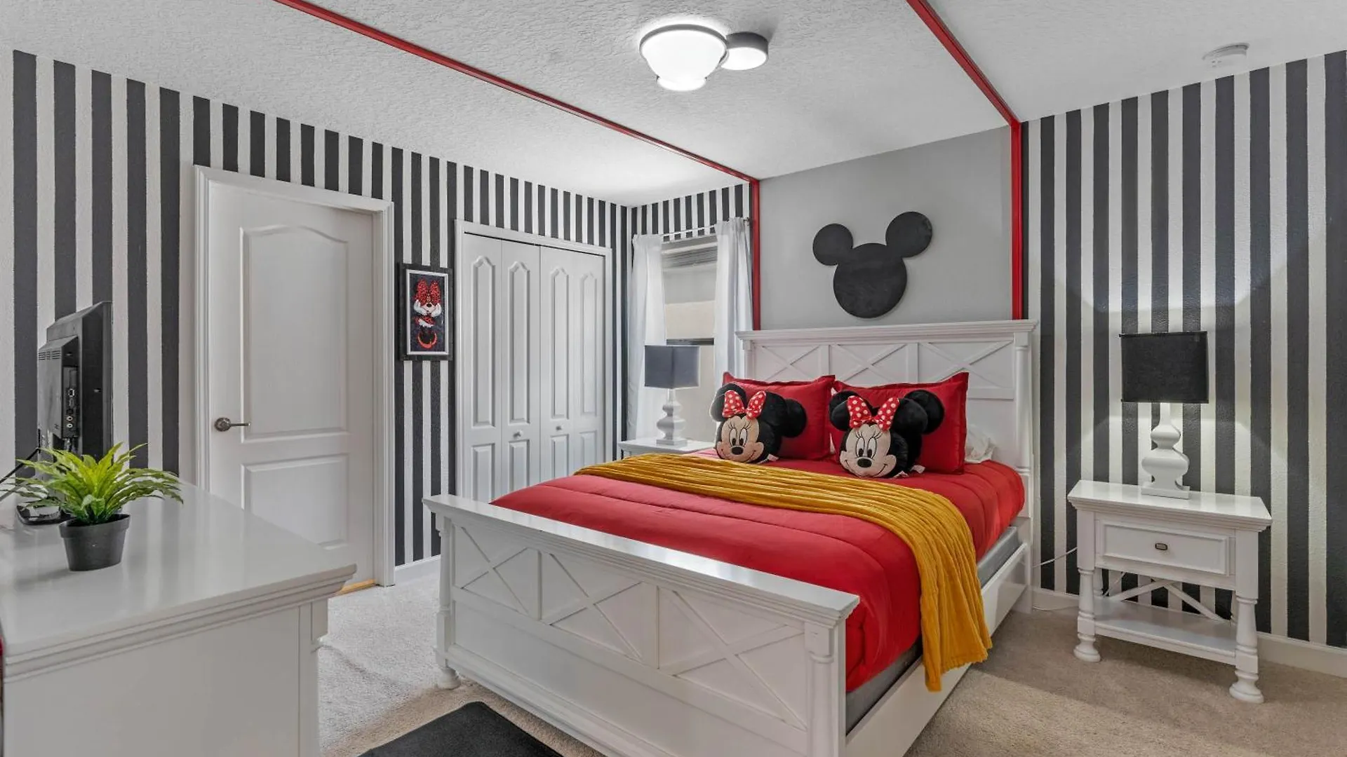 5 Bedrooms - 5 Bathrooms Champions Gate 9031 Sm Davenport United States